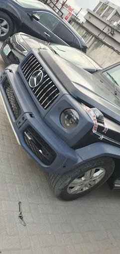 Autospark mechanic workshop, Plot 114 Salem St, Eti-Osa, Lekki 105101, Lagos