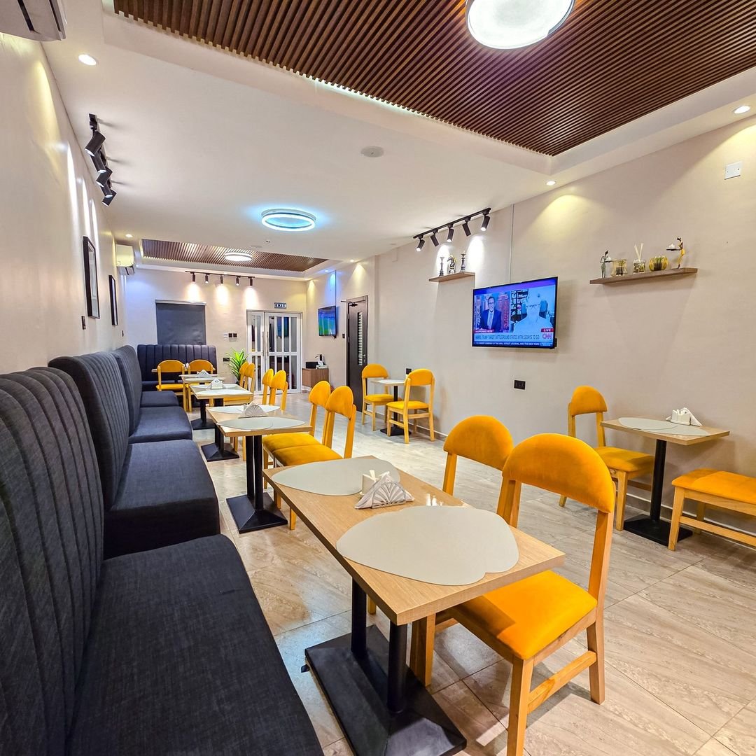 Twinny Hotels &amp; Suites