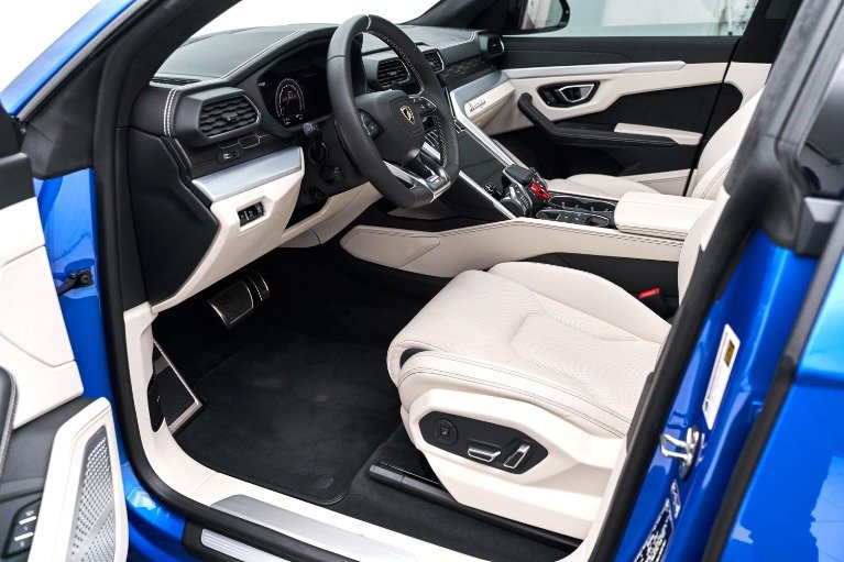 Lamborghini Urus Base 4dr AWD 2020 Blue