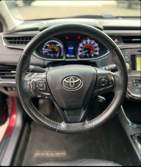 Toyota Avalon 2015 Burgundy