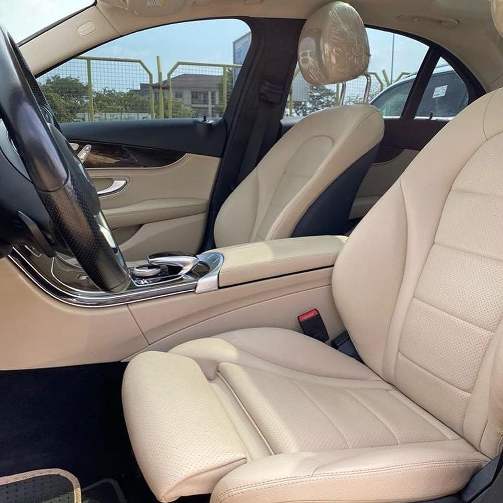 Mercedes Benz C300 Black 2016