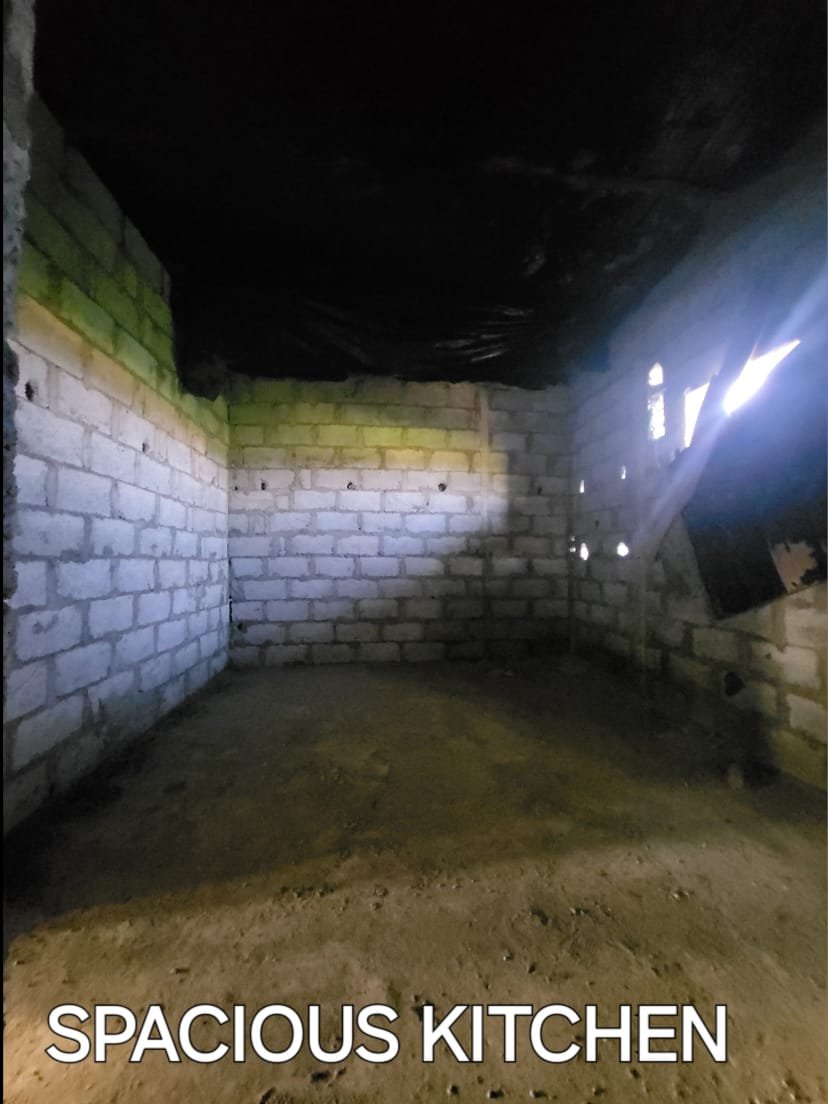 MIRAPAC PROPERTIES; 4 BEDROOM TERRACE DUPLEX FOR SALE.