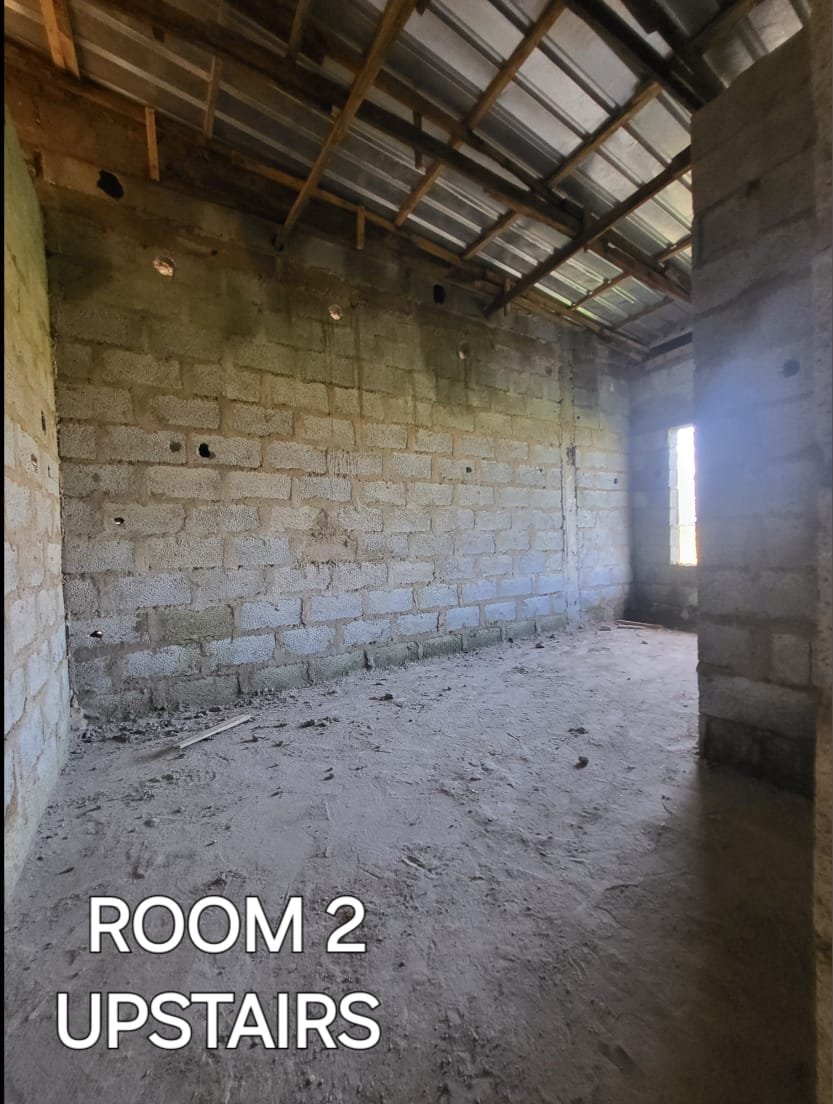 MIRAPAC PROPERTIES; 4 BEDROOM TERRACE DUPLEX FOR SALE.