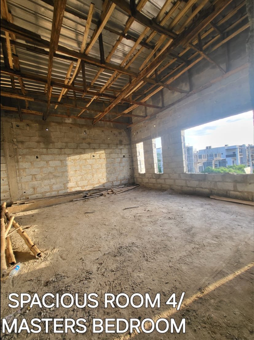 MIRAPAC PROPERTIES; 4 BEDROOM TERRACE DUPLEX FOR SALE.