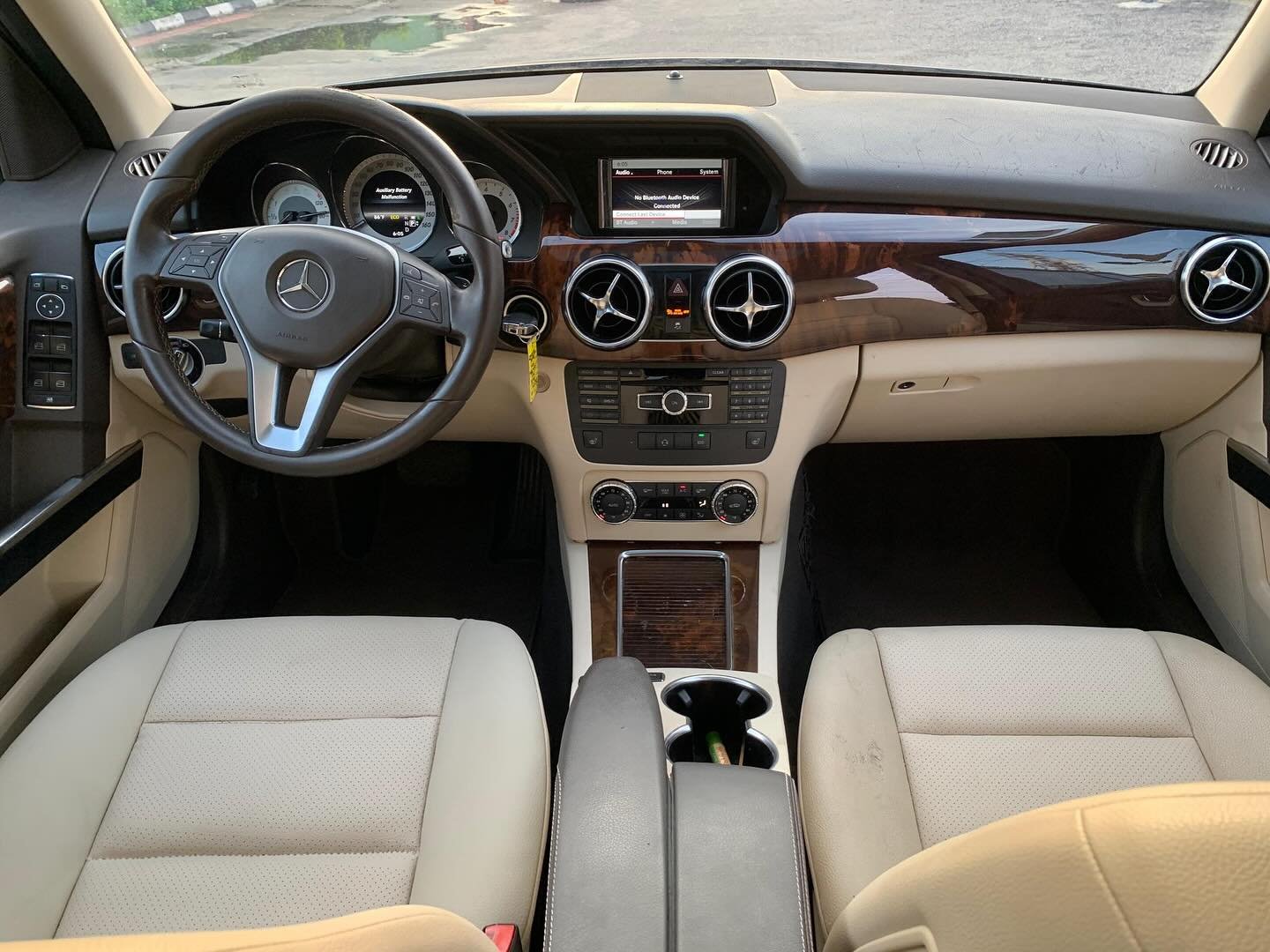 2013 Mercedes Benz GLK.