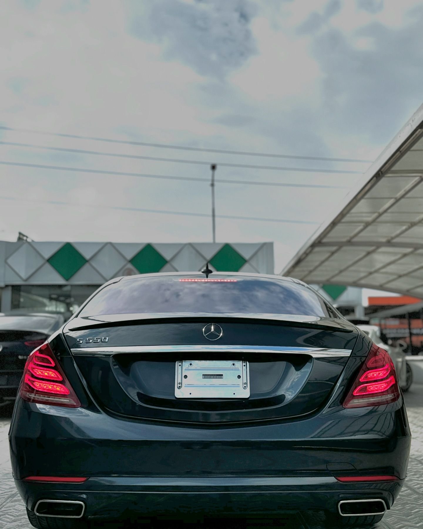 Mercedes Benz S550