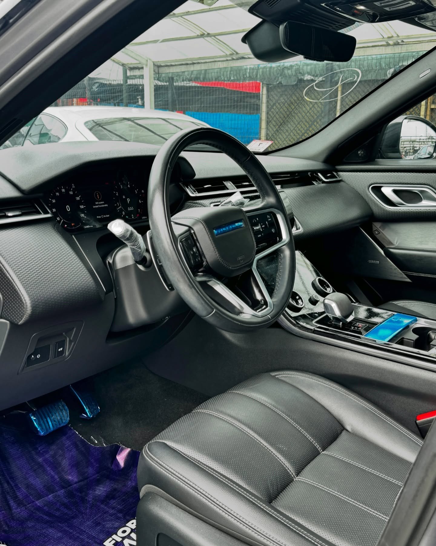 Range Rover Velar R-Dynamic P-340 HSE 2022 Model