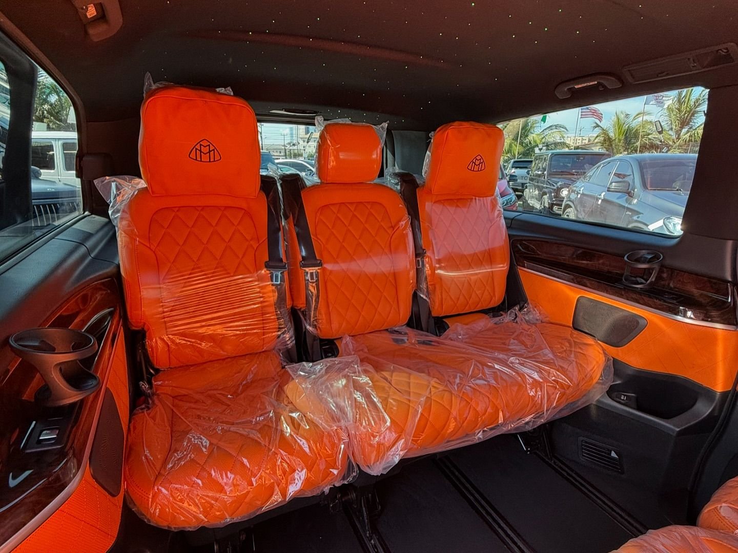 Mercedes-Benz V250 Maybach Trim 2018 Model