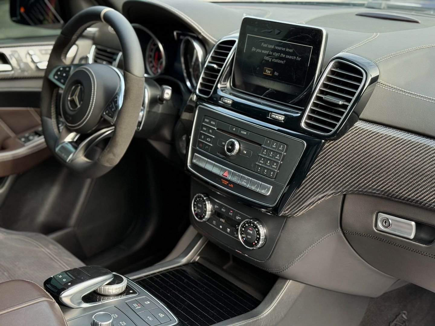 2017 Mercedes-Benz GLE63s AMG