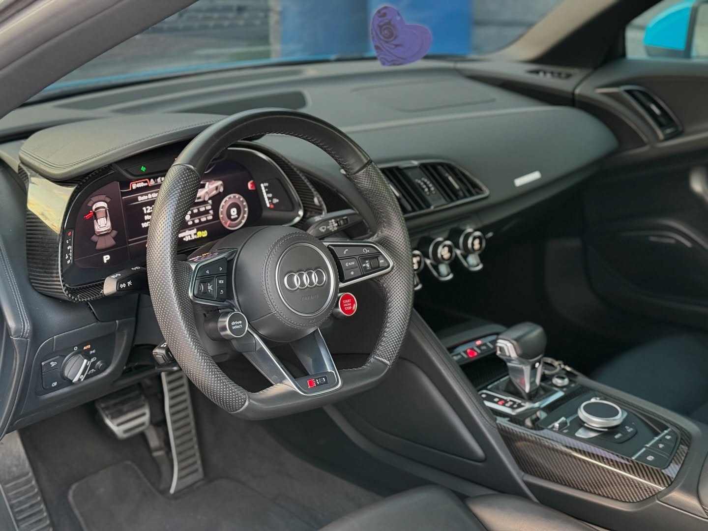 Audi R8 V10 Convertible 2017 Model