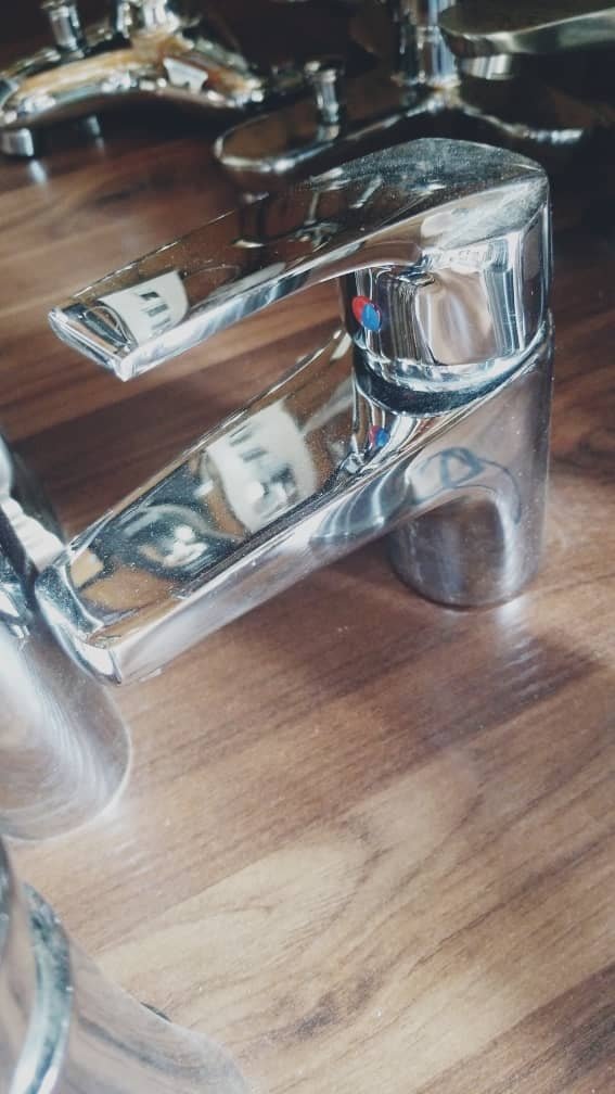 Kitchen water supplies