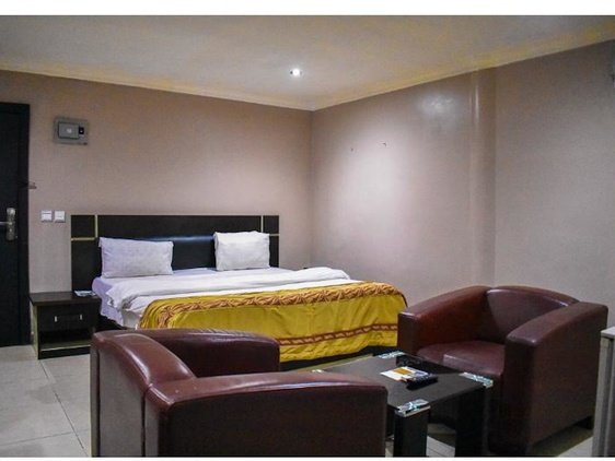 One bedroom apartments