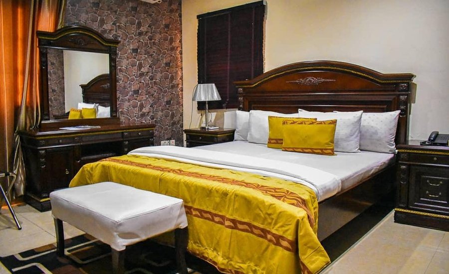 One bedroom apartments