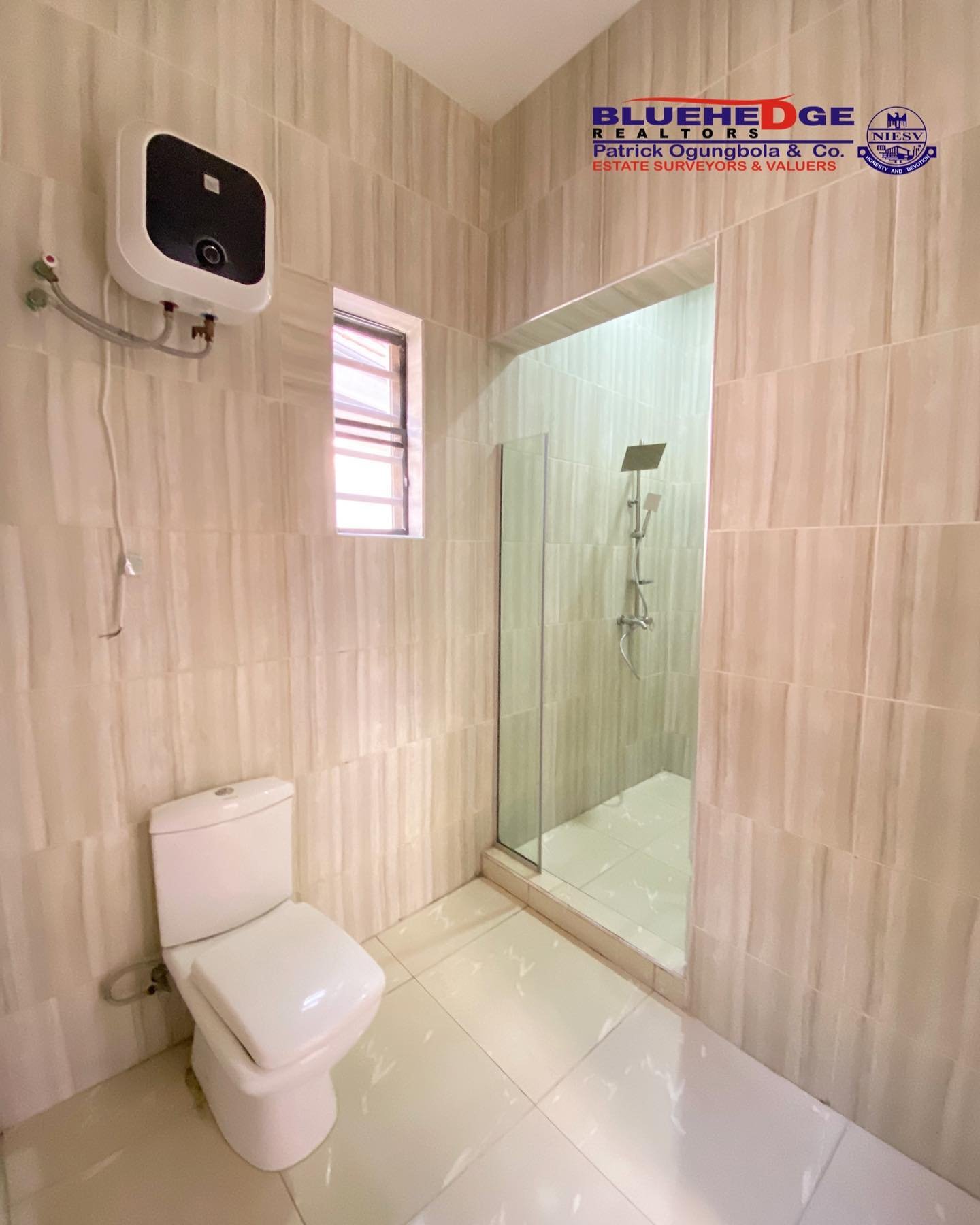 4 BEDROOM DETACHED DUPLEX FOR