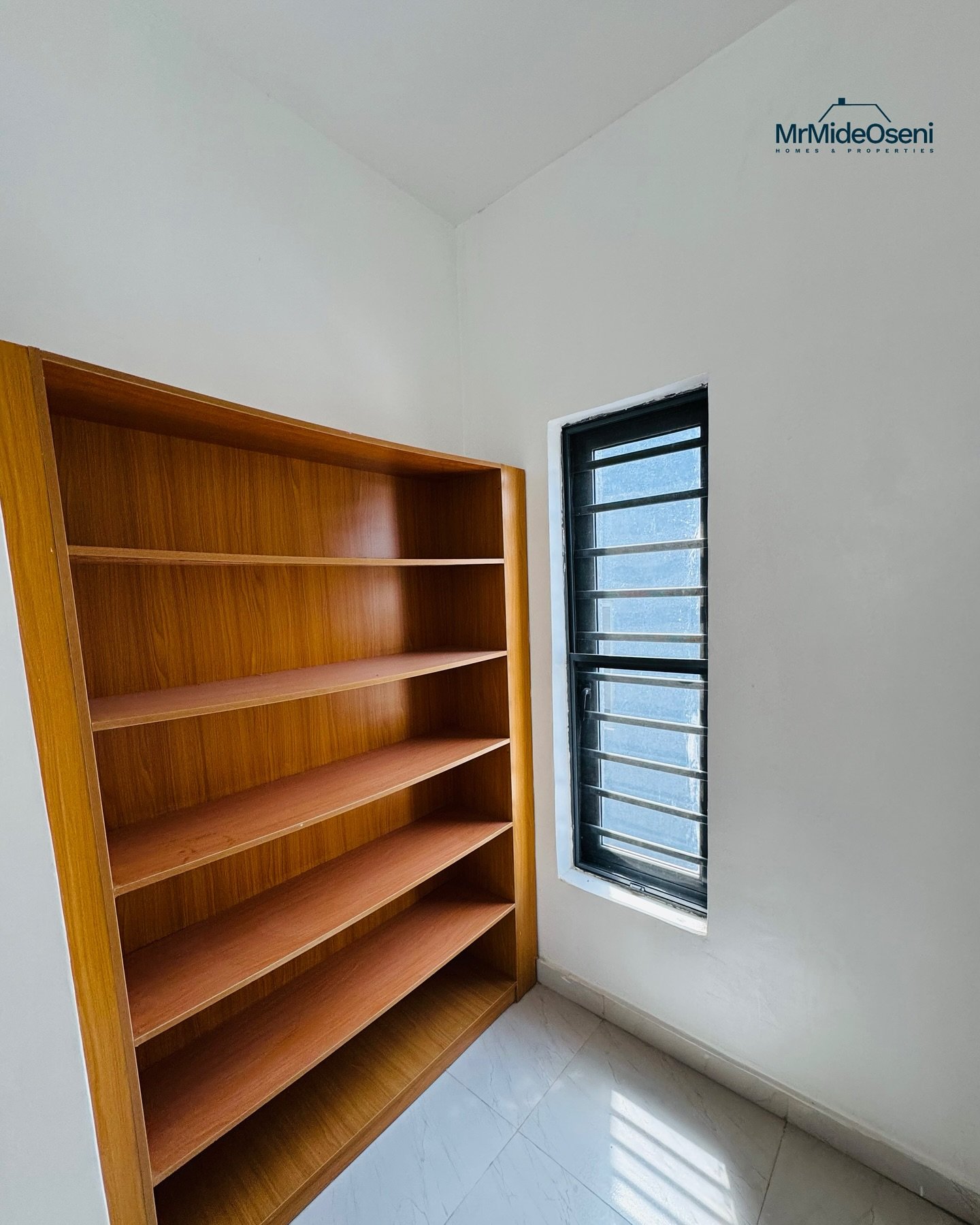 Real Estate Agent · Real Estate Company · Property Management Company