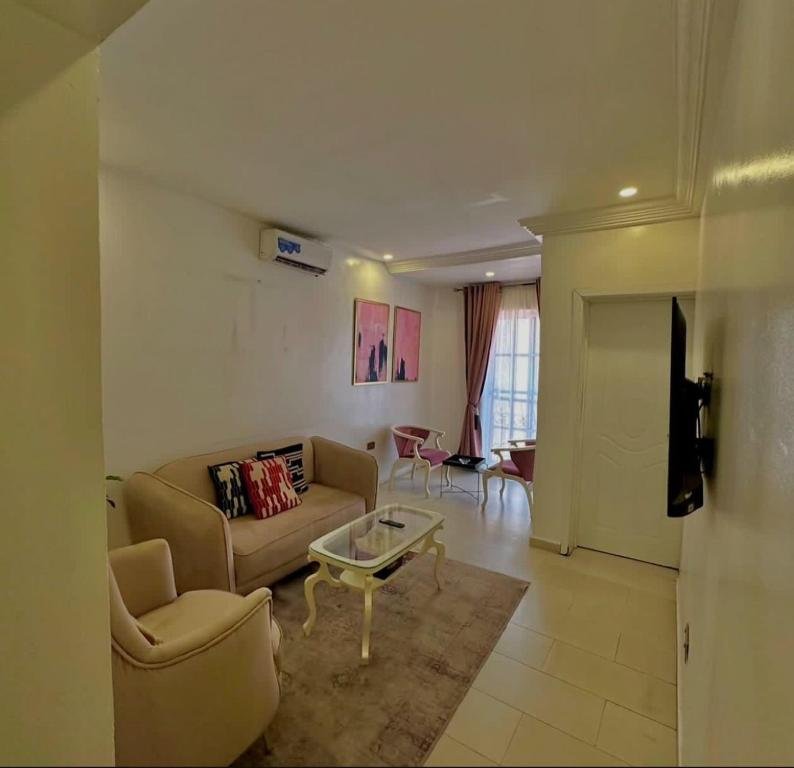 one bed room apartment