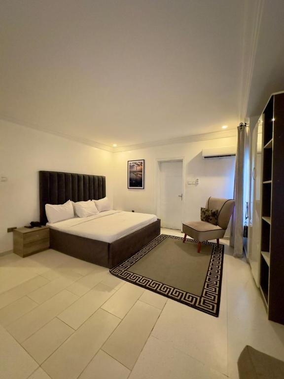 one bed room apartment